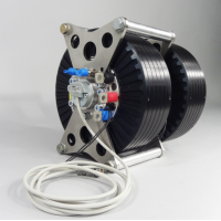 EMRAX 228    馬達 228 (109KW | 230NM)兩個電機可以堆疊在一起，以實現雙倍的功率/扭矩。