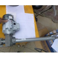 SNT齒輪箱 齒輪電機UI / UMI 系列用于食品 搬運和起重行業